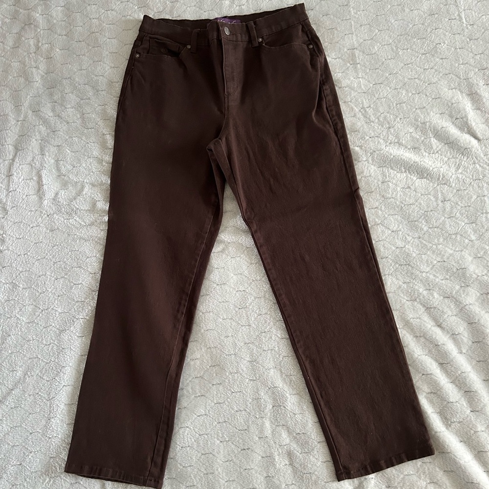 Gloria Vanderbilt jeans, brown, size 8 short
